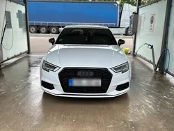 Weiß Gebraucht 2019 Audi A3 Comfort Limousine | 16.250 € (Superpreis)