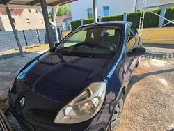 Blau Gebraucht 2008 Renault Clio II Limousine | 2.990 €