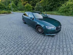 Grün Gebraucht 2018 Audi A4 Kombi | 15.500 € (Teuer)