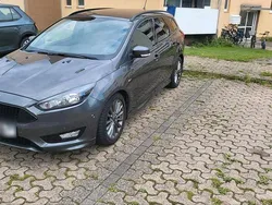 Andere farben Gebraucht 2018 Ford Focus ST-Line Kombi | 7.600 €