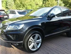 Schwarz (metallic) Gebraucht 2017 VW Touareg R-line SUV | 28.990 € (Fairer Preis)
