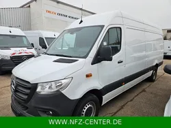 Weiß Gebraucht 2023 Mercedes Sprinter Van | 31.501 € (Superpreis)