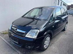 Schwarz Gebraucht 2007 Opel Meriva Edition Van / Kleinbus | 3.199 € (Teuer)