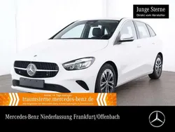 Weiß Gebraucht 2024 Mercedes B200 Advanced Van / Kleinbus | 31.990 € (Etwas zu teuer)