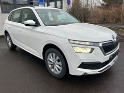 Weiß Gebraucht 2020 Skoda Kamiq Active SUV | 15.255 € (Guter Preis)