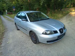 Silber Gebraucht 2003 Seat Cordoba Stella Limousine | 600 € (Superpreis)
