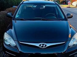 Schwarz Gebraucht 2011 Hyundai i30 Classic Limousine | 4.099 € (Fairer Preis)