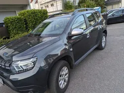 Grau Gebraucht 2024 Dacia Duster Expression SUV | 17.600 €