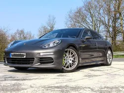 Gebraucht 2015 Porsche Panamera S E-Hybrid Limousine | 35.000 €