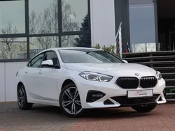 Weiß Gebraucht 2021 BMW 218 Sport Line Coupé | 24.900 € (Fairer Preis)