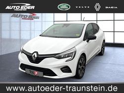 Weiß Gebraucht 2023 Renault Clio V Evolution Limousine | 13.800 € (Fairer Preis)