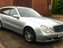 Silber Gebraucht 2006 Mercedes E220 Elegance Kombi | 2.470 € (Superpreis)