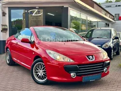 Rot aden/deckende Gebraucht 2006 Peugeot 307 CC Tendance Cabrio | 5.990 € (Teuer)