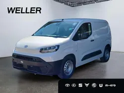 Weiss Neu 2025 Toyota Proace City Van | 27.900 € (Etwas zu teuer)