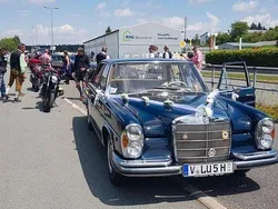 Blau Gebraucht 1968 Mercedes 280 Limousine | 19.995 €