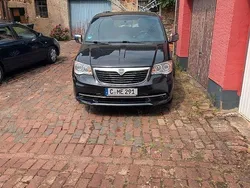 Schwarz Gebraucht 2015 Lancia Voyager S Van / Kleinbus | 6.500 € (Fairer Preis)