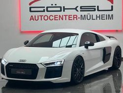 Weiß Gebraucht 2015 Audi R8 Coupé Sport Coupé | 114.950 € (Etwas zu teuer)