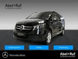 Obsidianschwarz Gebraucht 2023 Mercedes V300 Avantgarde Van / Kleinbus | 62.788 € (Teuer)
