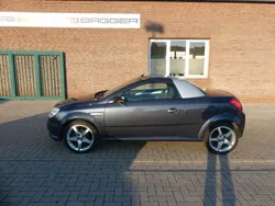 Metro m2 Gebraucht 2006 Opel Tigra Edition Cabrio | 4.490 €
