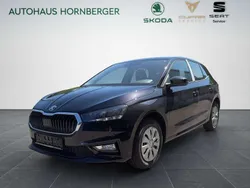 Schwarzmagic perleffekt Neu 2025 Skoda Fabia Essence Limousine | 19.490 € (Guter Preis)
