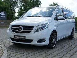 Weiß Gebraucht 2017 Mercedes V250 Exclusive Van / Kleinbus | 35.900 € (Superpreis)