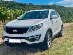 Weiß Gebraucht 2016 Kia Sportage DREAM-TEAM Edition SUV | 12.800 € (Fairer Preis)
