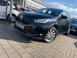 Schwarz Gebraucht 2023 Toyota Yaris Kleinwagen | 19.470 € (Fairer Preis)