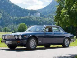Blau Gebraucht 1984 Jaguar XJ6 Limousine | 12.500 €