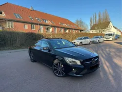 Schwarz Gebraucht 2014 Mercedes CLA200 AMG line Coupé | 16.999 € (Etwas zu teuer)