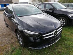 Schwarz Gebraucht 2019 Mercedes B220 Van / Kleinbus | 19.000 € (Superpreis)