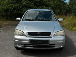 Grau Gebraucht 1999 Opel Astra Kombi | 500 €