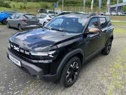 Perlmutt schwarz metallic Neu 2025 Dacia Duster Extreme SUV | 30.650 € (Etwas zu teuer)