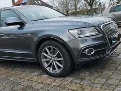 Grau Gebraucht 2016 Audi Q5 SUV | 17.500 € (Fairer Preis)