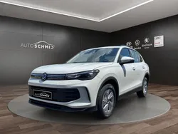 Pure white Neu 2025 VW Tiguan SUV | 36.780 € (Fairer Preis)