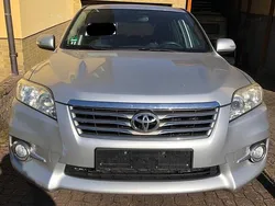 Silber Gebraucht 2011 Toyota RAV4 SUV | 8.900 € (Superpreis)