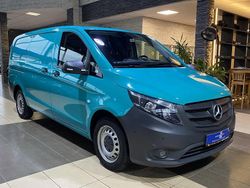 Grün Gebraucht 2021 Mercedes Vito Van / Kleinbus | 19.000 €