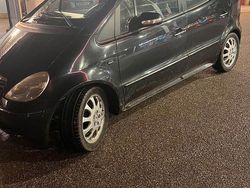 Schwarz Gebraucht 2003 Mercedes 170 Kombi | 700 €