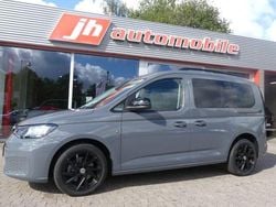 Grau Gebraucht 2023 VW Caddy Life Van / Kleinbus | 26.800 € (Guter Preis)