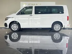 Candyweiß Gebraucht 2021 VW T6.1 Family Van | 33.989 €