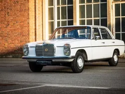 Weiß Gebraucht 1969 Mercedes W114 Limousine | 16.500 €