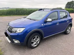 Blau Gebraucht 2021 Dacia Sandero Celebration Kleinwagen | 9.200 € (Superpreis)