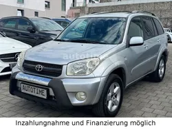 Silber Gebraucht 2005 Toyota RAV4 Executive SUV | 9.490 € (Teuer)