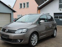 Braun Gebraucht 2012 VW Golf Plus Cross Highline Van / Kleinbus | 9.950 € (Etwas zu teuer)