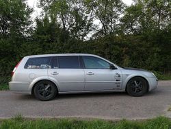 Silber Gebraucht 2005 Ford Mondeo Titanium Kombi | 2.500 € (Etwas zu teuer)