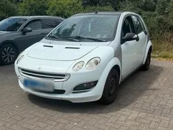 Weiß Gebraucht 2005 Smart ForFour Kleinwagen | 2.000 € (Etwas zu teuer)