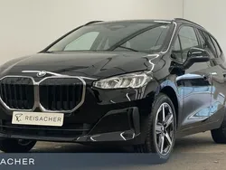 Schwarz Neu 2025 BMW 218 Active Tourer Van / Kleinbus | 35.495 € (Superpreis)