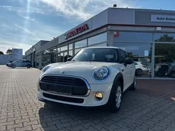 Pepper white Gebraucht 2017 Mini One D Kleinwagen | 9.990 € (Fairer Preis)