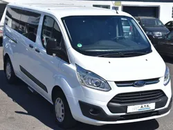 Frostweiß Gebraucht 2015 Ford Transit Custom Trend Van / Kleinbus | 15.490 €