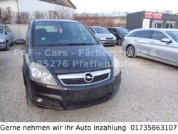 Schwarz Gebraucht 2007 Opel Zafira Van / Kleinbus | 1.699 € (Fairer Preis)