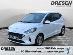 Weiss Gebraucht 2022 Hyundai i10 Select Kleinwagen | 10.840 € (Guter Preis)